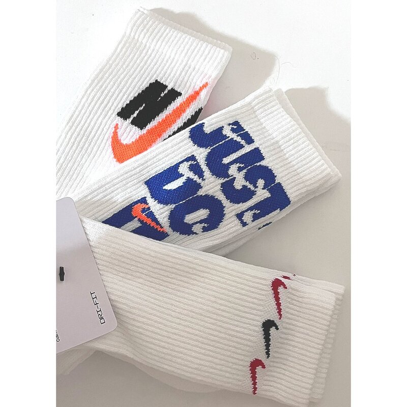 [국내매장] [당일발송] 나이키 NIKE 에브리데이 플러스 성인공용 쿠션 크루 삭스 3켤레 DH3822-902